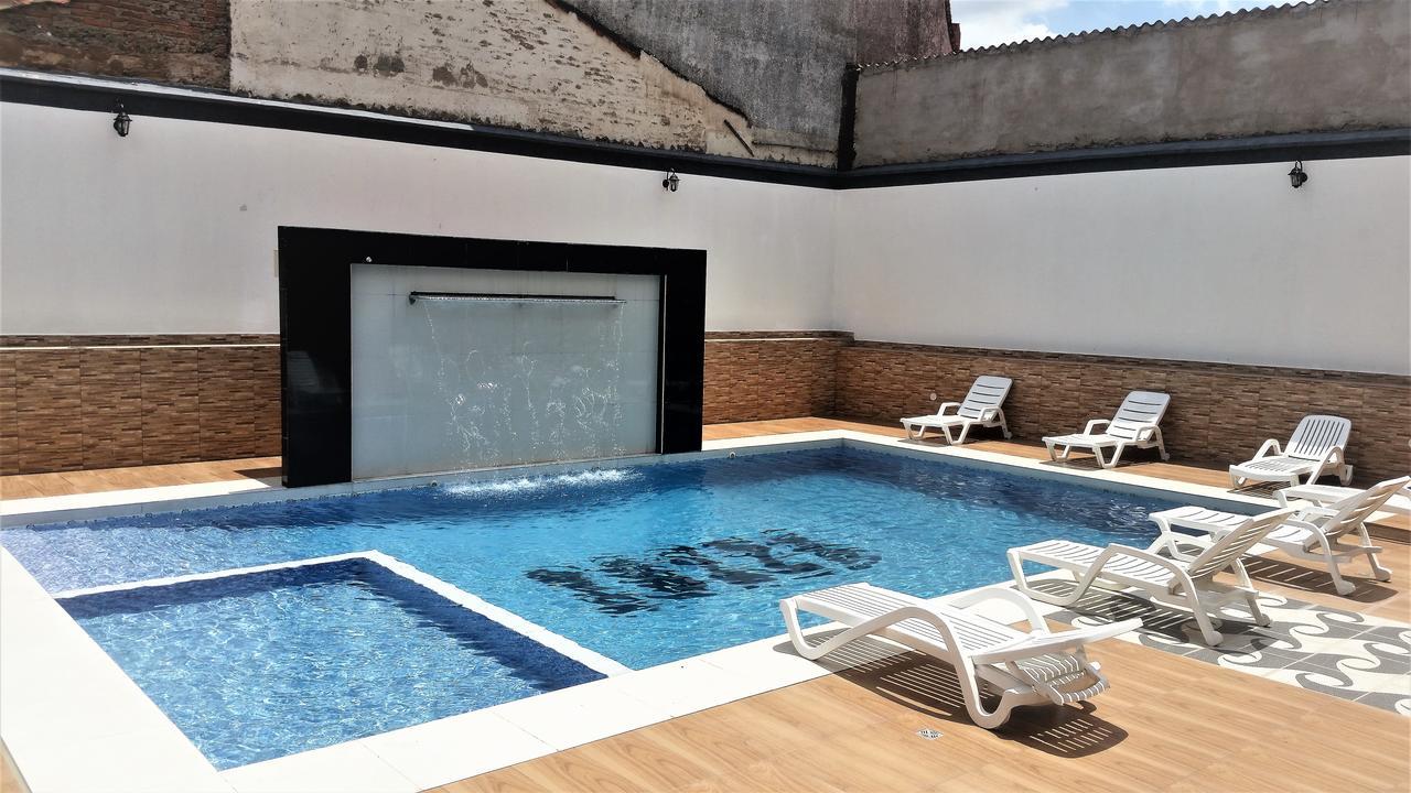 Hostal Ibiza Santa Cruz de La Sierra Extérieur photo