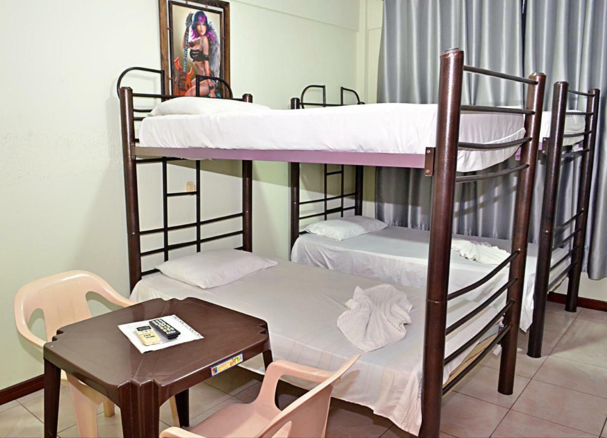 Hostal Ibiza Santa Cruz de La Sierra Extérieur photo